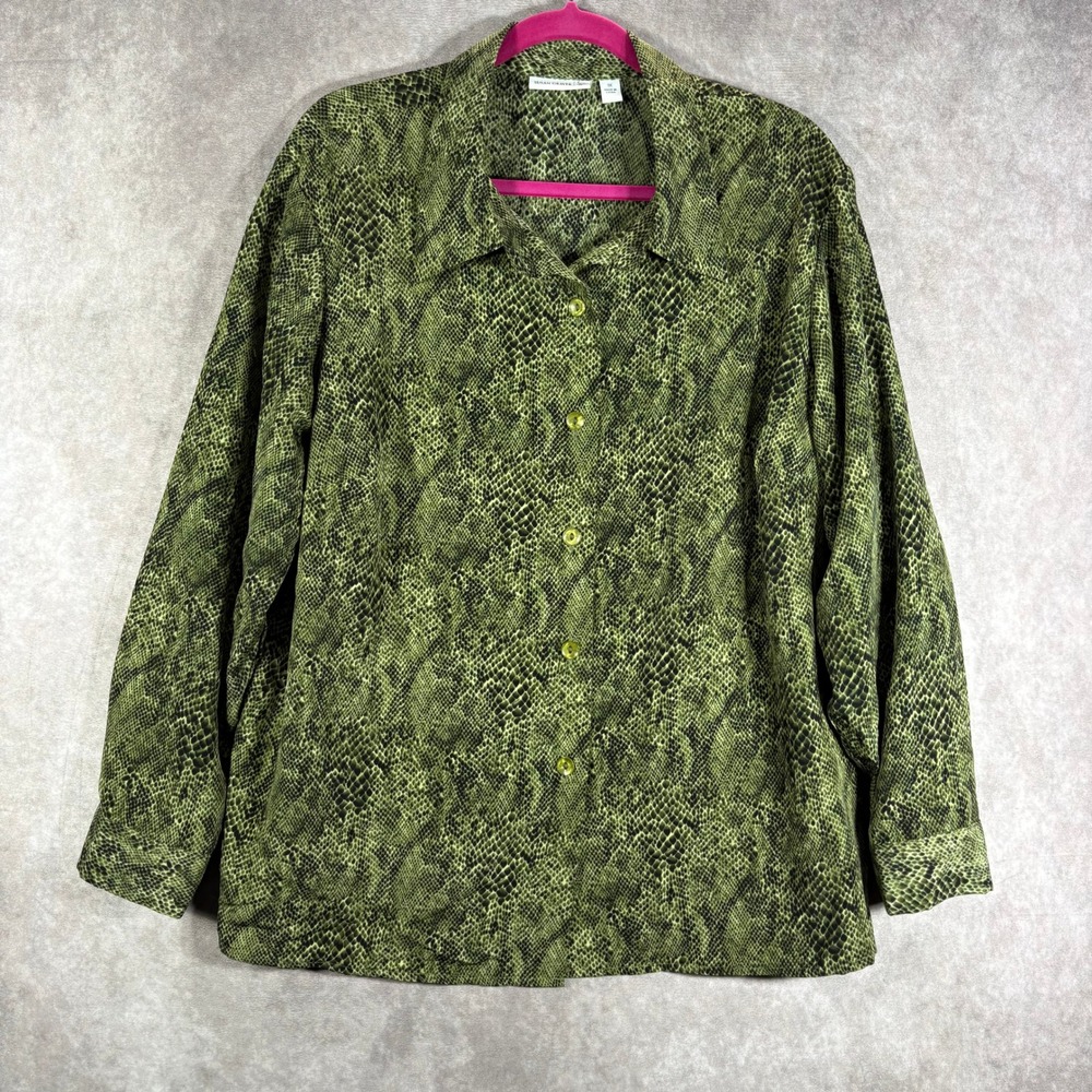 Susan Graver Button Down Shirt Womens Size 1X Green Snake Print Long Sleeves